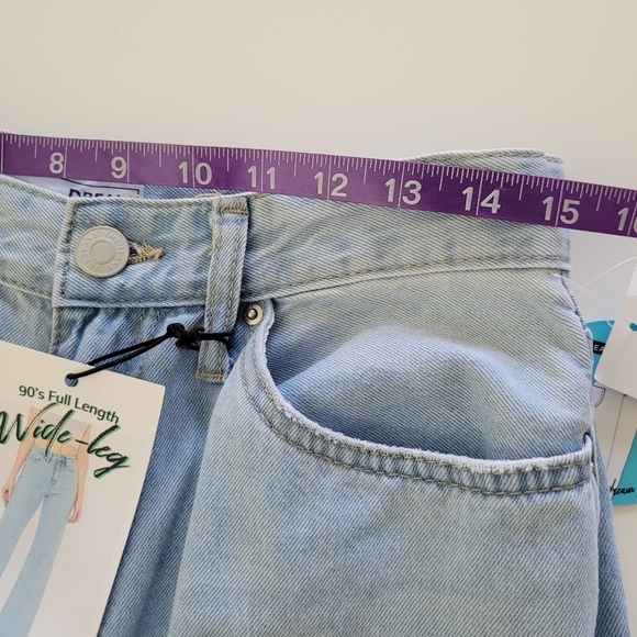 Ymi rip distressed light wash wide leg 90's style jeans - Picture 6 of 11